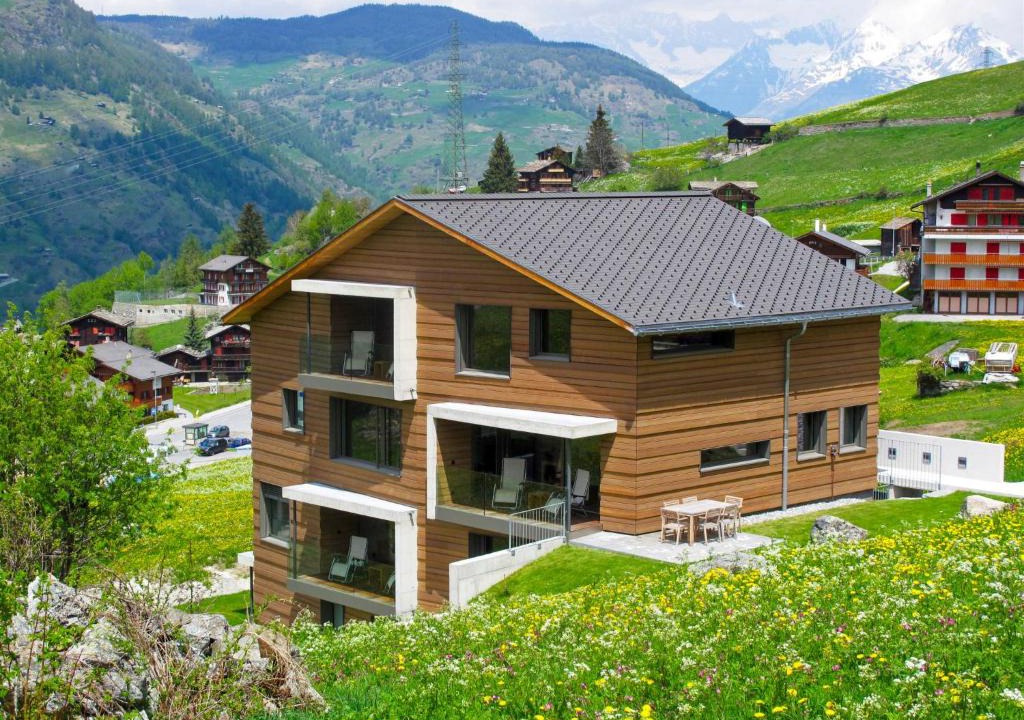 Graechen Apartment | Apartment Sera Lodge- Wohnung Bietschhorn by Interhome