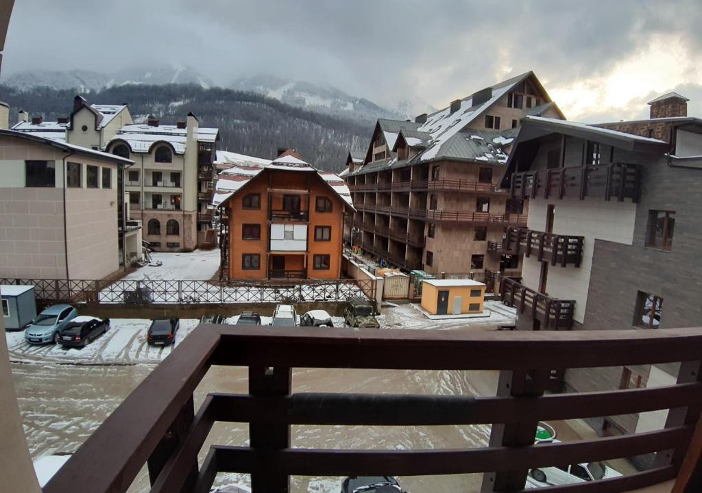 Gorki Gorod Apartment | Apartment Sky and Mountains