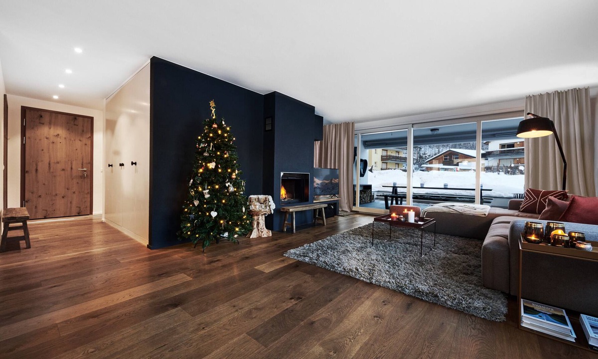 Klosters-Serneus Apartment | "Apartment Sophie" with Private Terrace & Wi-Fi