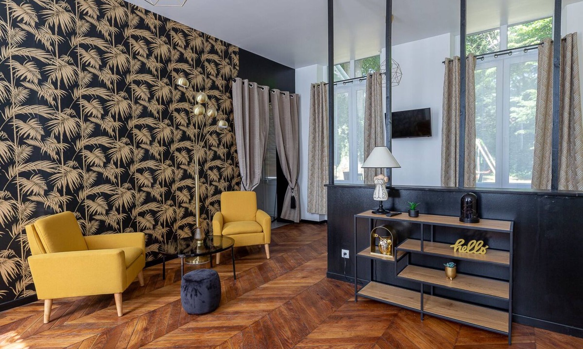 Saint-Quentin Apartment | Apartment-Suite-Ensuite-Terrace