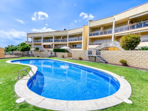 Palau-Saverdera Apartment | Apartment Sun Village I by Interhome