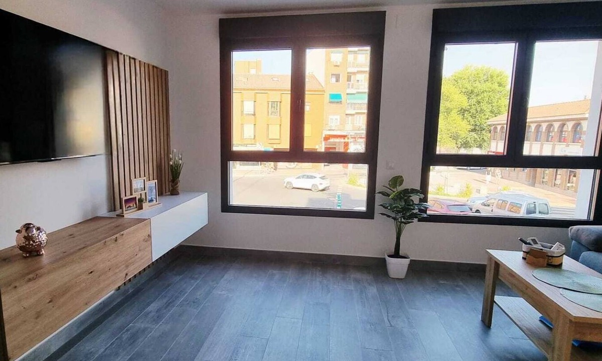 Alcala de Henares Apartment | APARTMENT THE SQUIRE. FIRST