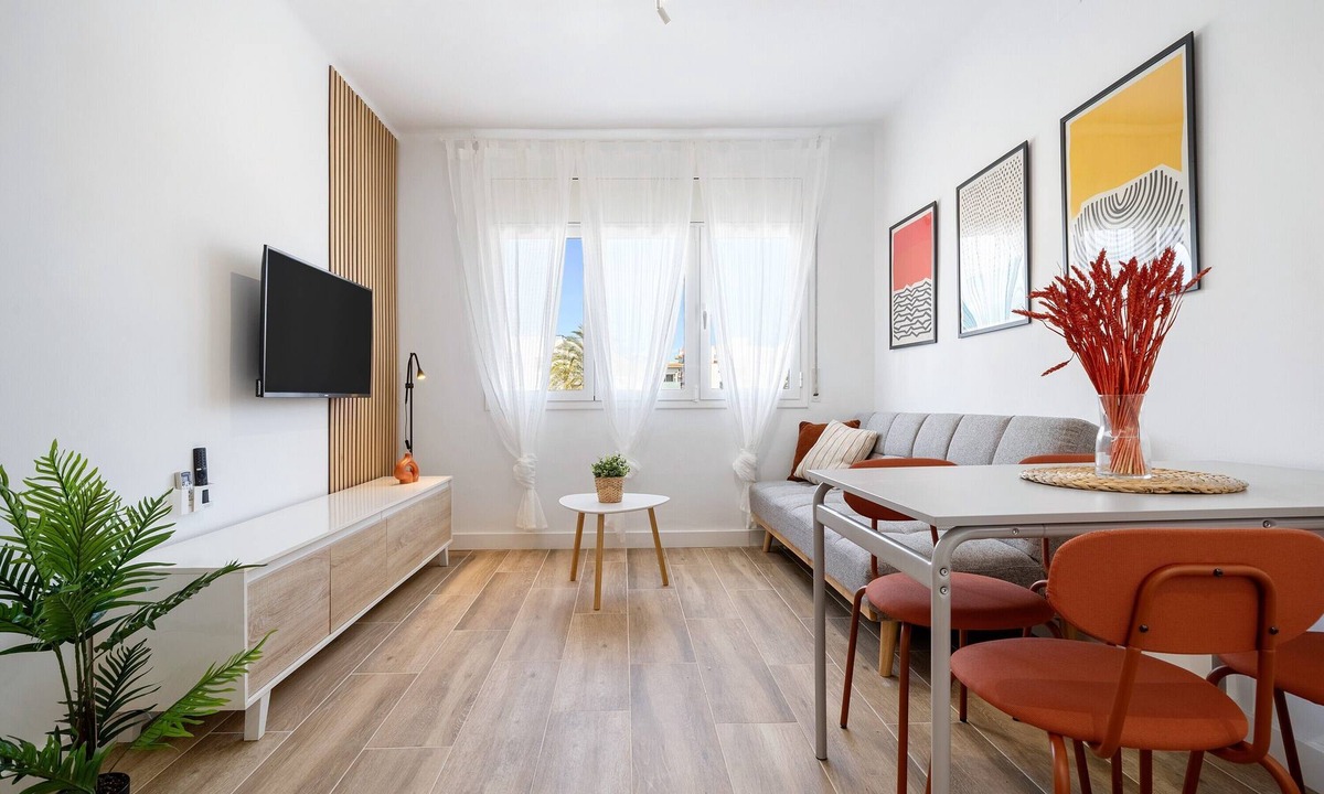 El Vendrell Apartment | Apartment "The Sunset Calafell" near the beach with Wi-Fi