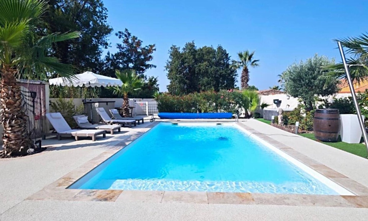 Thezan-les-Beziers Apartment | Apartment 'Top Entre Mer Et Montag' with Private Pool, Wi-Fi and Air Conditioning