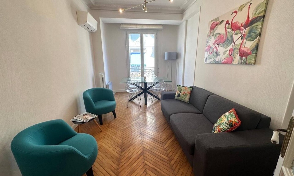 Gambetta Apartment | Apartment to rent in Nice