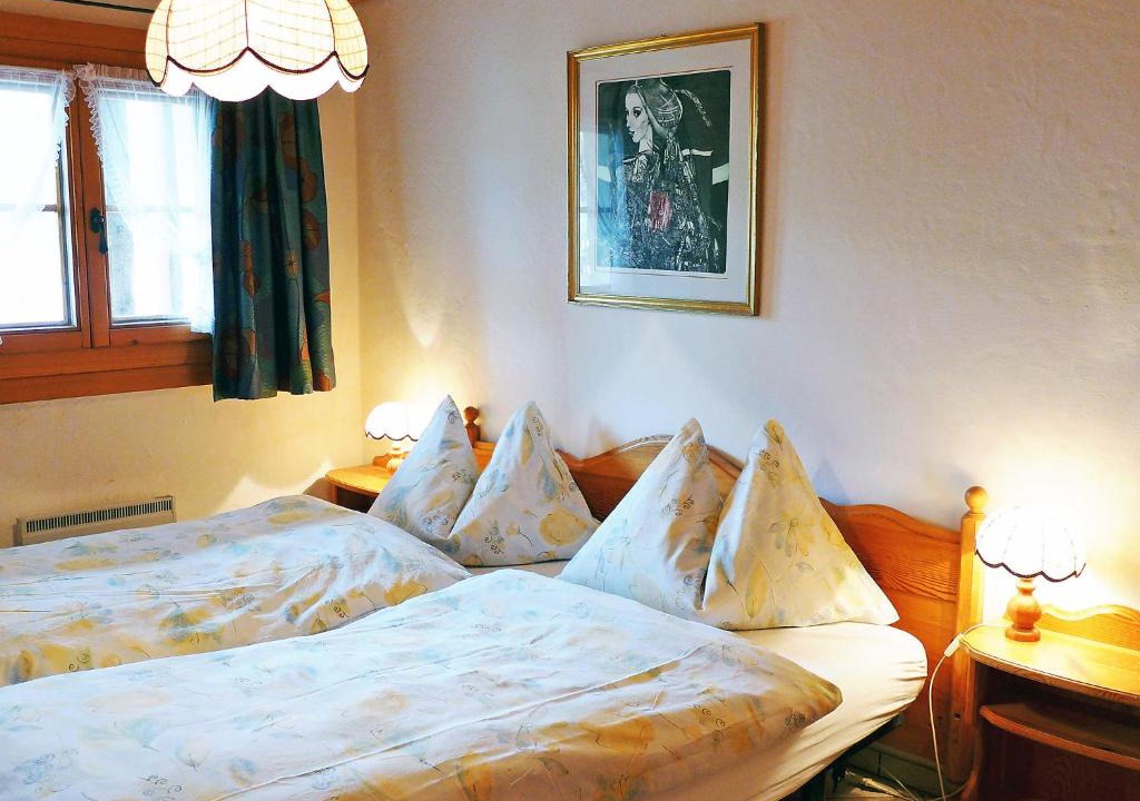 Bivio Apartment | Apartment Utoring Plaz 030 by Interhome