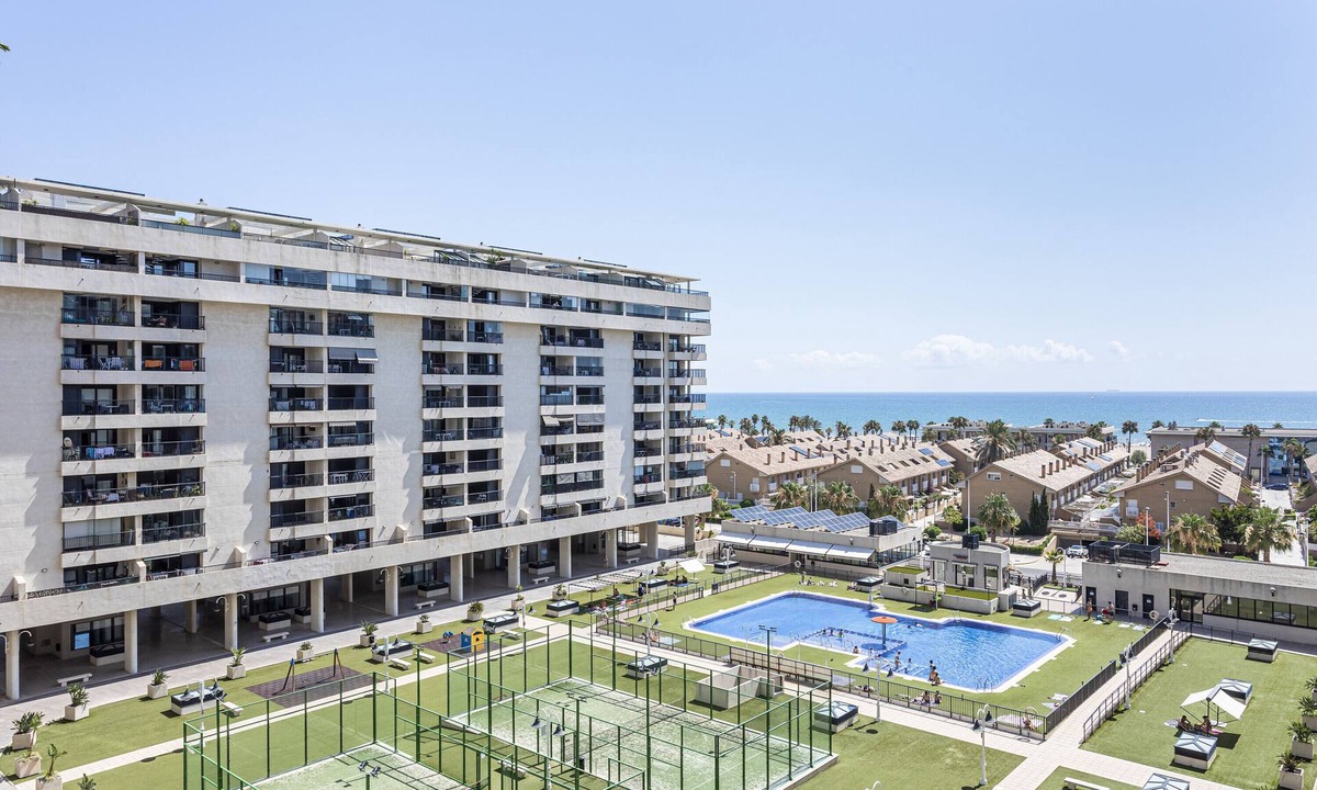 Alboraya Apartment | Apartment 'Valencia Playa' with Sea View, Wi-Fi and Air Conditioning