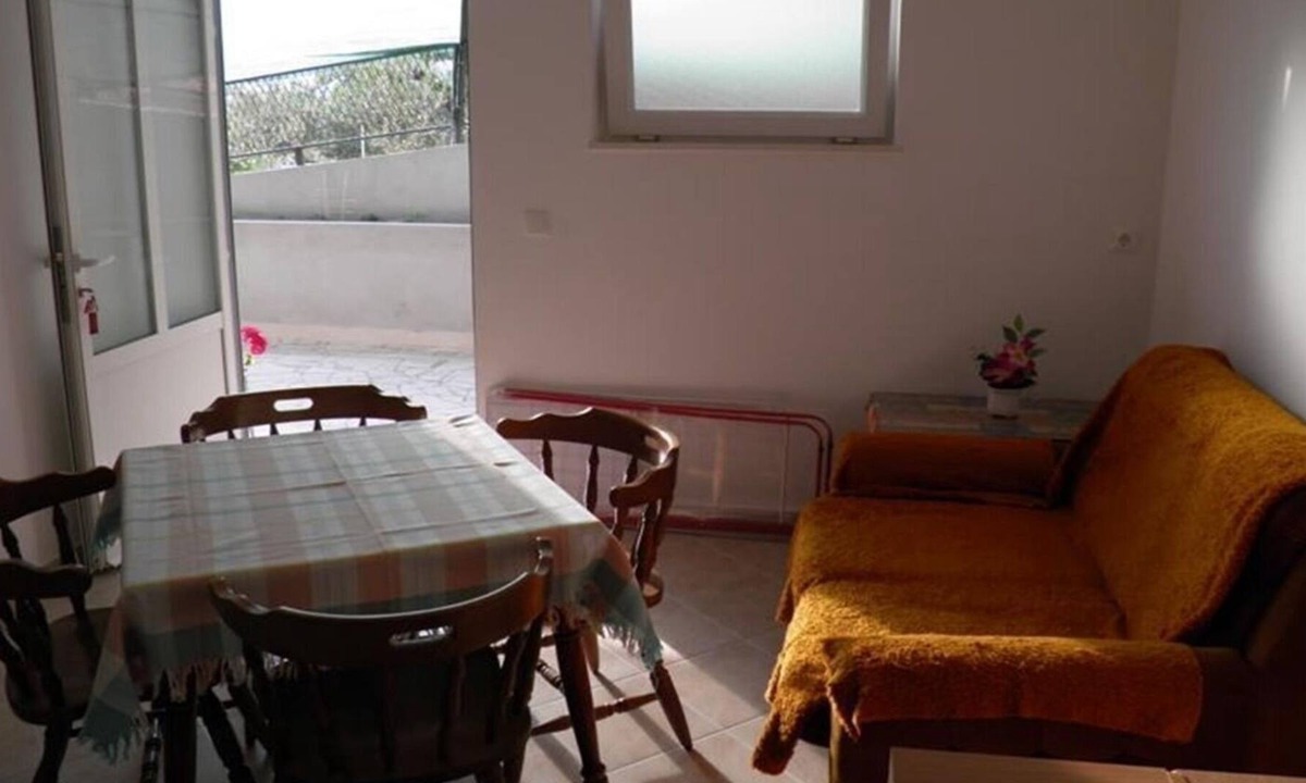 Brela Apartment | Apartment Vese - 200 m from beach: A4(4) - Brela, Riviera Makarska, Croatia