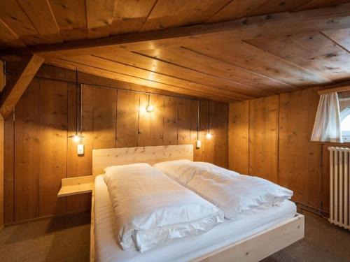 Bever Apartment | Apartment Villa Fried- Stüva by Interhome