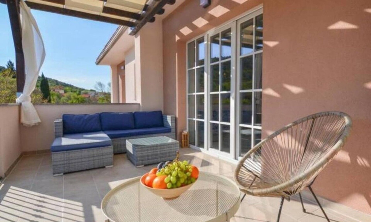 Pirovac Apartment | Apartment Vransko (122231-A1) - Kašić