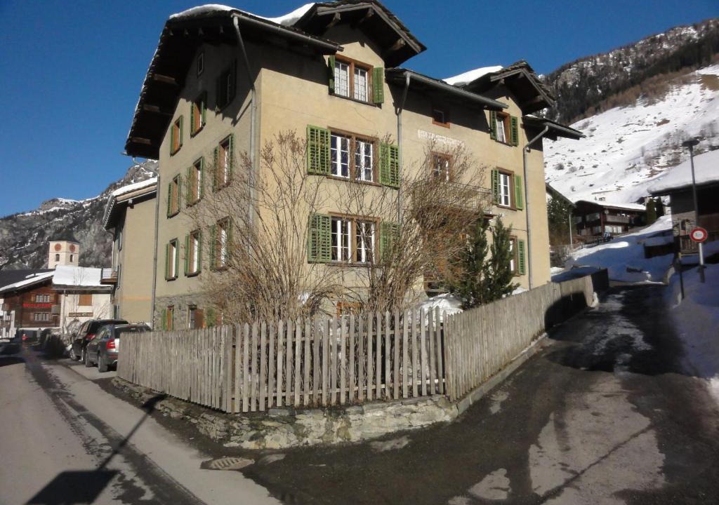 Vals Apartment | Apartment Walter