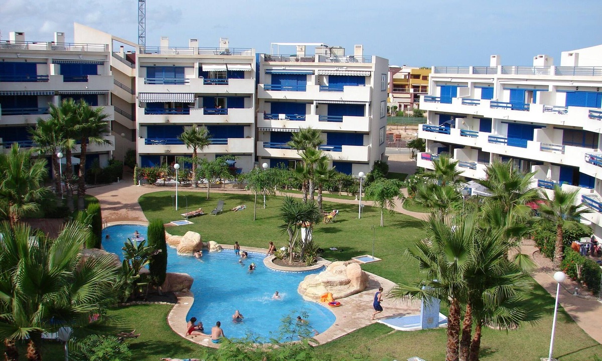 Flamenca Beach Apartment | Apartment with 2 bedrooms and 2 bathrooms in Playa Flamenca, Orihuela Costa