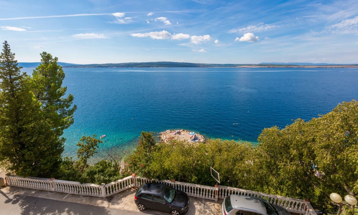 Dramalj Apartment | apartment with balcony and sea view