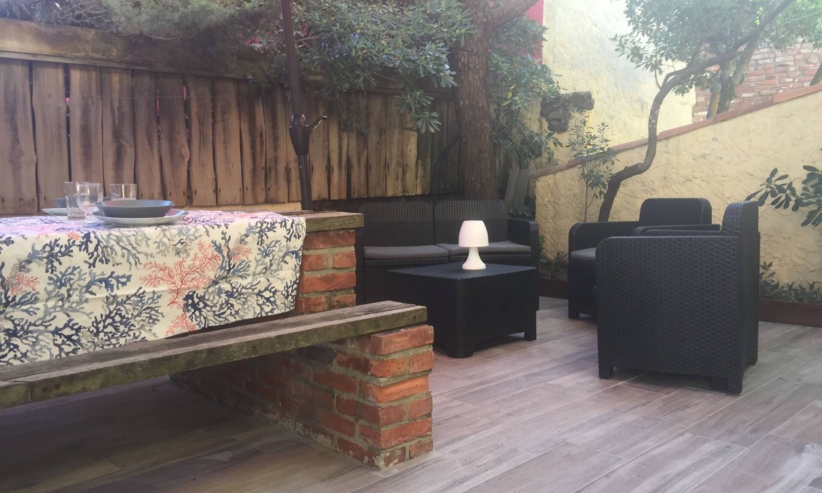 Mimizan-Plage Apartment | Apartment with large terrace