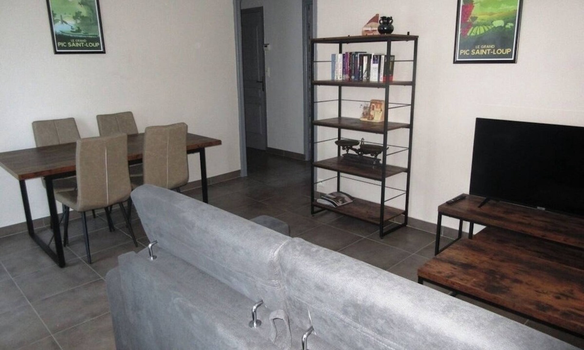 Les Matelles Apartment | Apartment with swimming pool and view of the garrigue