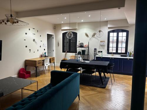 Merignac Apartment | Apartment with terrace Mérignac