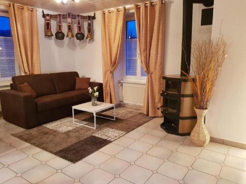 Courroux Apartment | Apartment Wohnung Gîte rural de Courcelon by Interhome