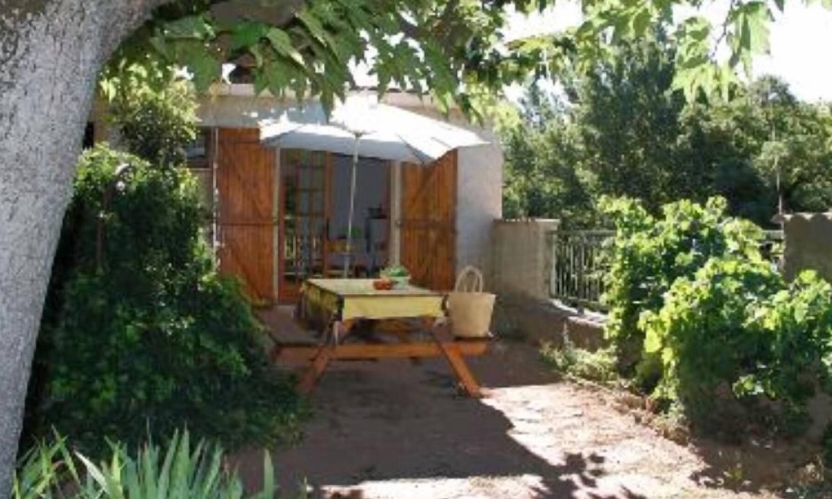 Lieuran-Cabrieres House | apartments - 2 rooms - 2/3 persons