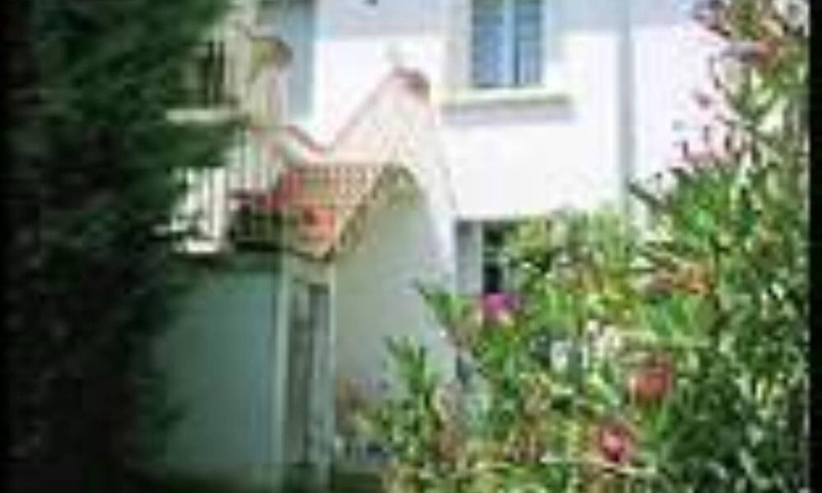 Aubenas Apartment | apartments - 7 rooms - 4 persons