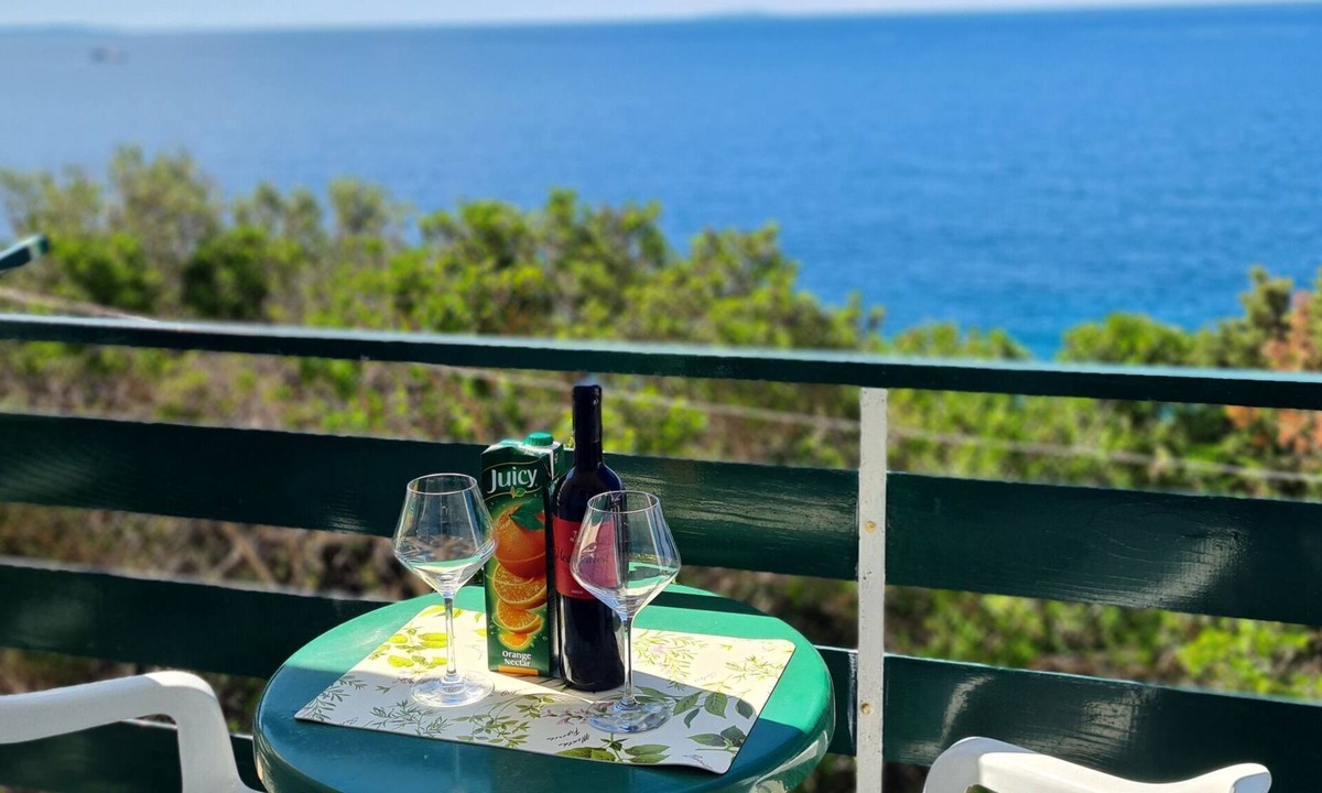Milna Apartment | Apartments Ana i Ante Punta (95061-A8) - Milna - island Hvar