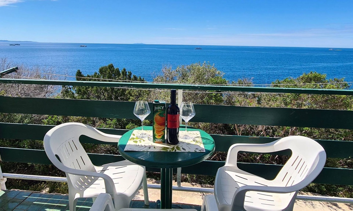 Milna Apartment | Apartments Ana i Ante Punta (95061-A10) - Milna - island Hvar