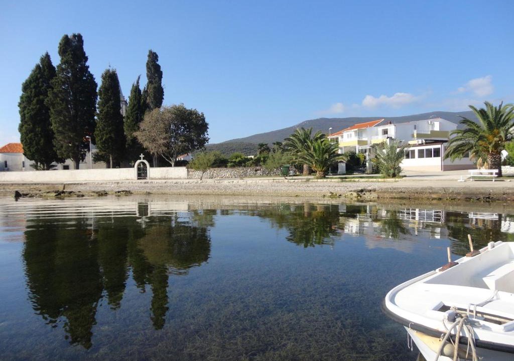 Janjina Apartment | Apartments Ana
