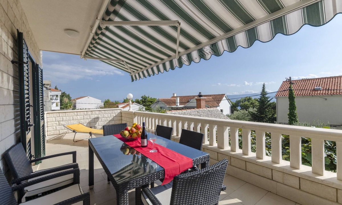 Bol Apartment | Apartments and Room Villa Niko (25311-A3) - Bol - island Brac