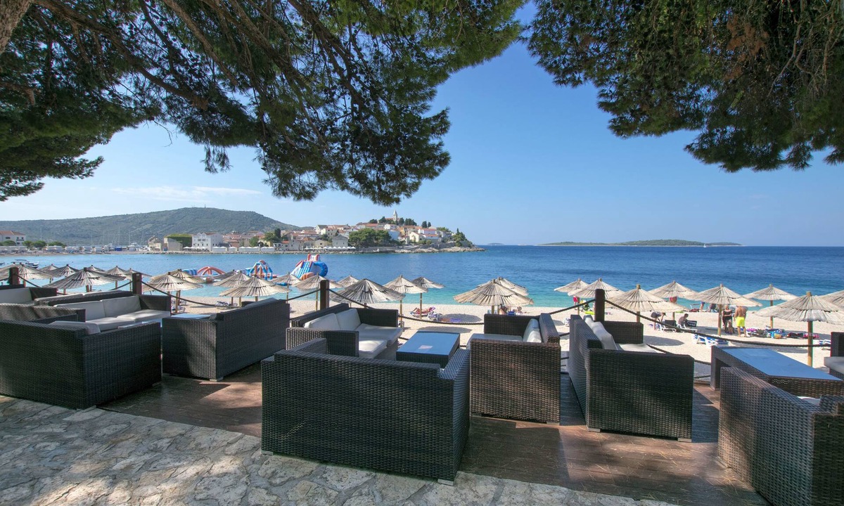 Primosten Hotel | Apartments and Rooms Jakov