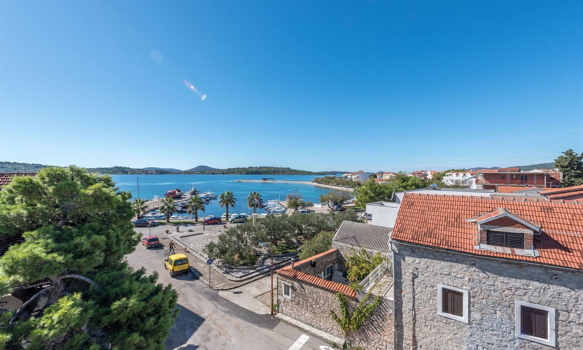 Srima Apartment | Apartments Anita (31531-A2) - Srima (Vodice)