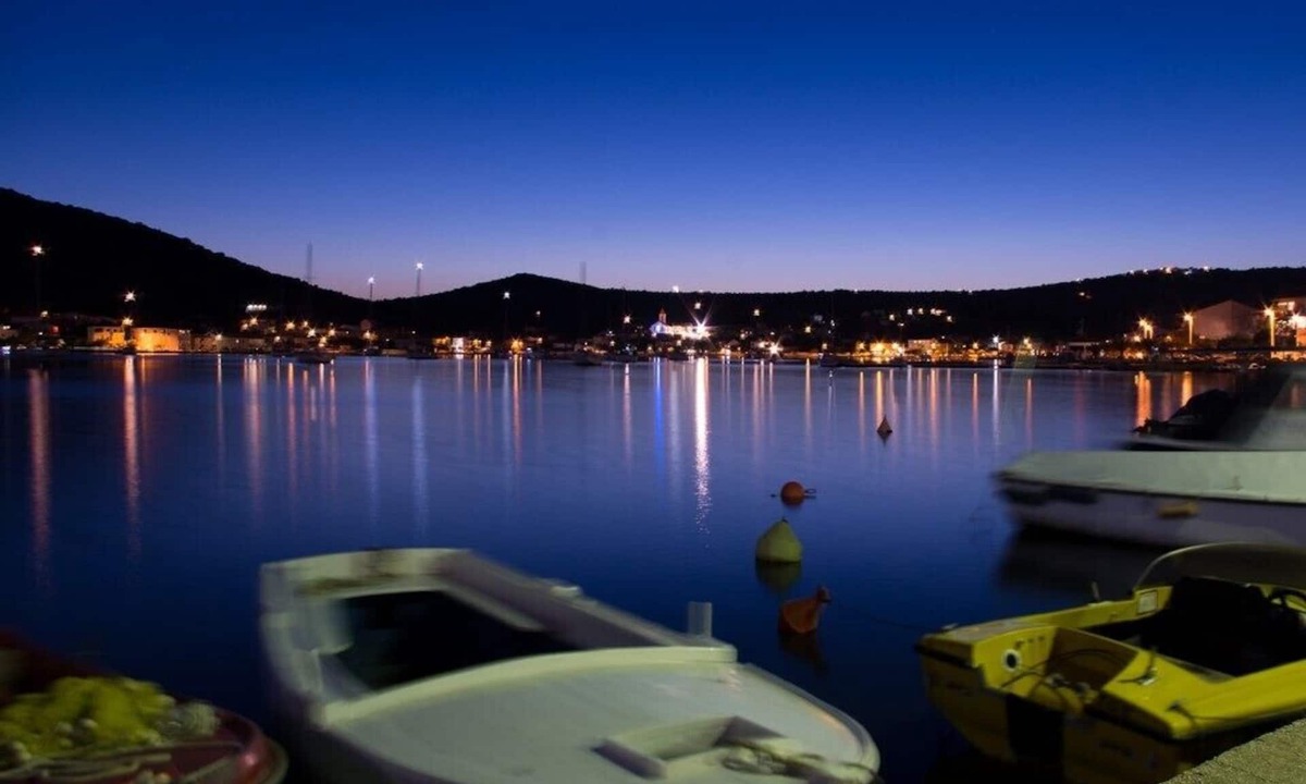Vinisce Apartment | Apartments Ante, (13876), Vinišce, hr