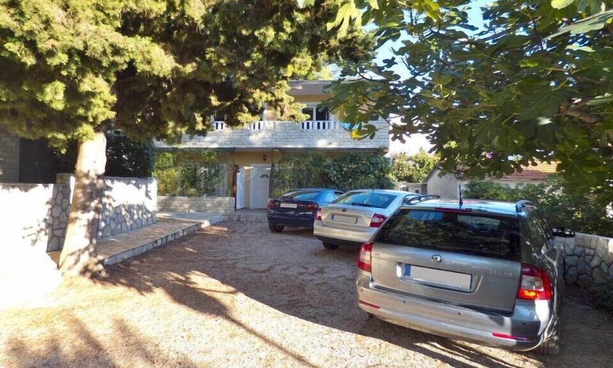 Ivan Dolac Apartment | Apartments Antun, (13537), Ivan Dolac, hr