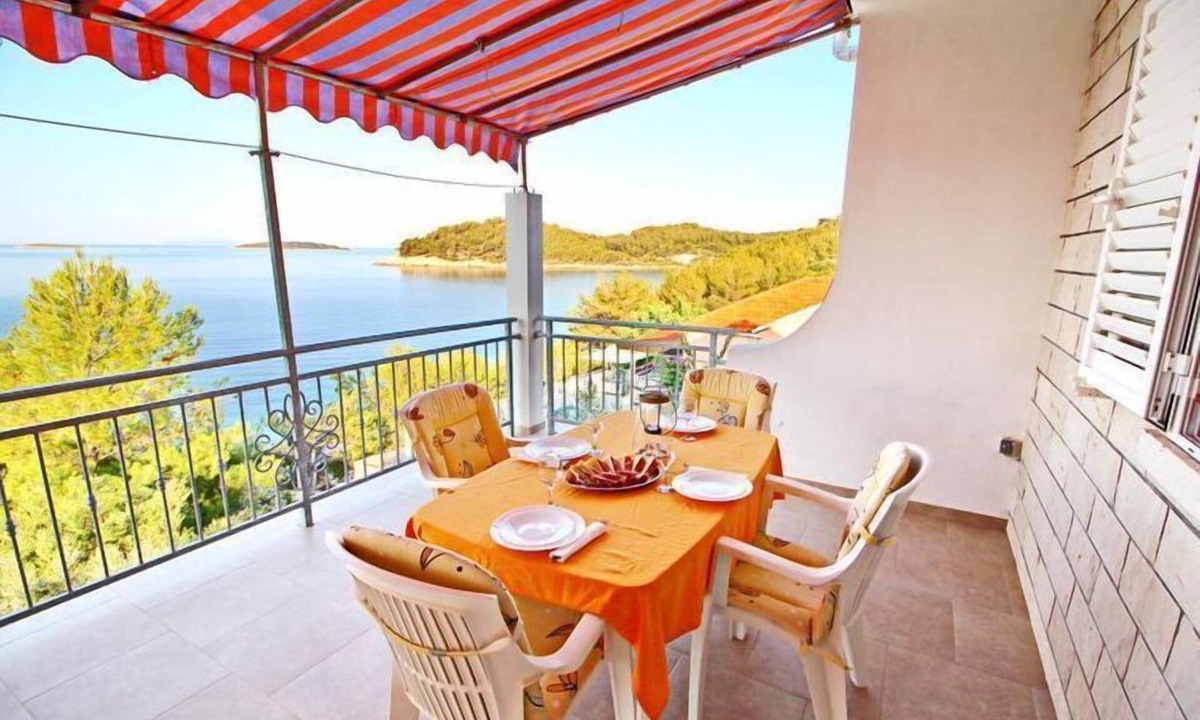 Blato Apartment | Apartments Bačić - Two Bedroom Apartment with Sea View