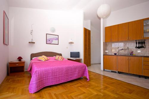Krizni rat Apartment | Apartments Bicanic