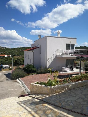 Tijesno Apartment | Apartments Bilanovic