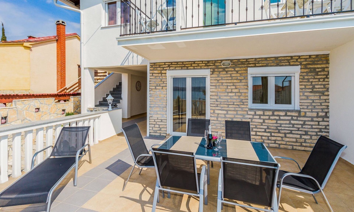 Maslenica Apartment | Apartments Bregovec Maslenica (14491-A1) - Maslenica (Zadar)