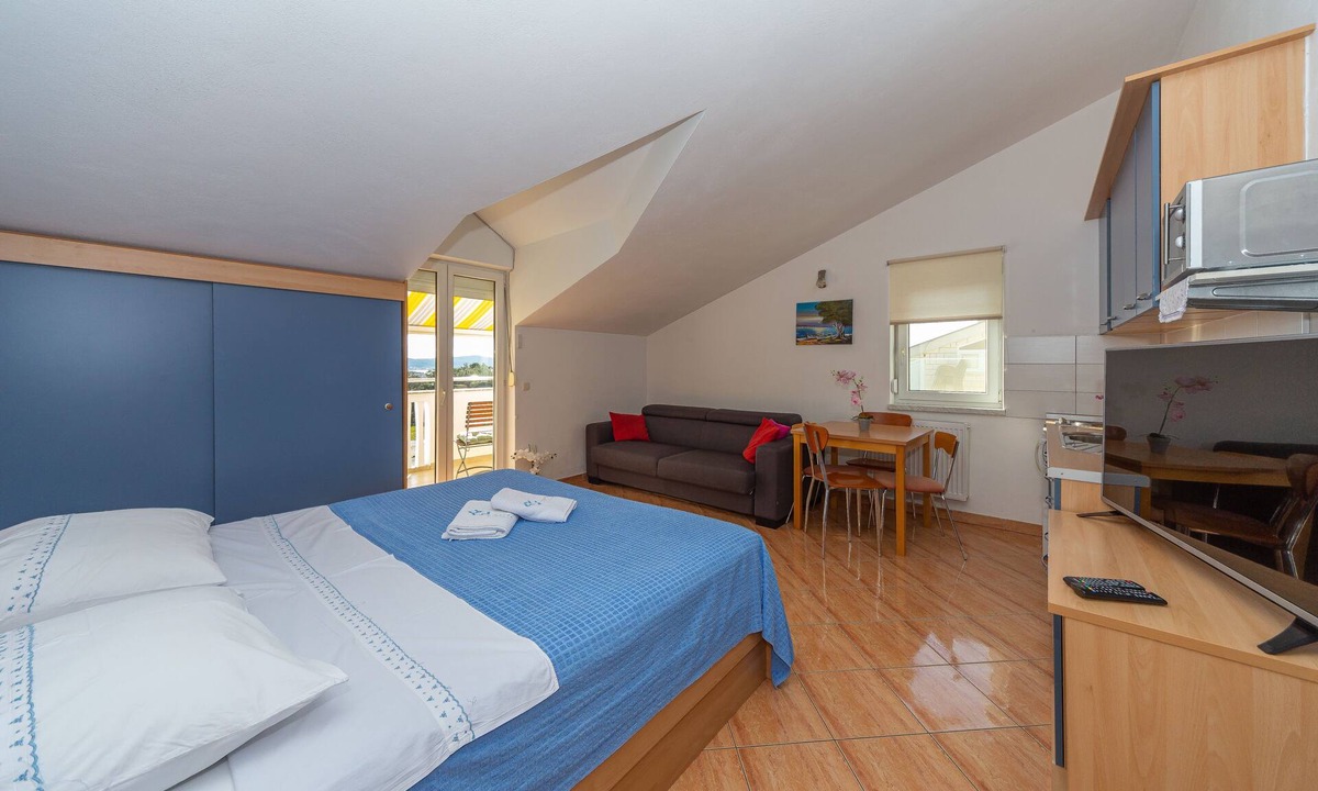 Biograd na Moru Apartment | Apartments Dalmata with a view, large terrace, fully equipped