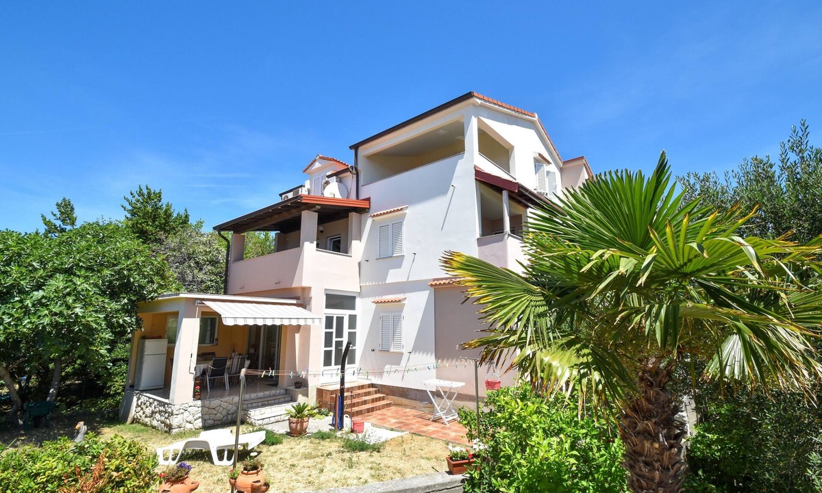 Banjol Apartment | Apartments Damir, (14321), Banjol, hr