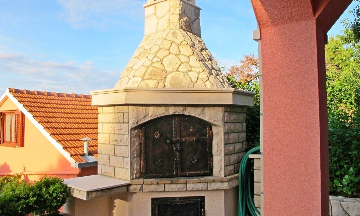 Prigradica Apartment | Apartments Denis, (13119), Blato, hr