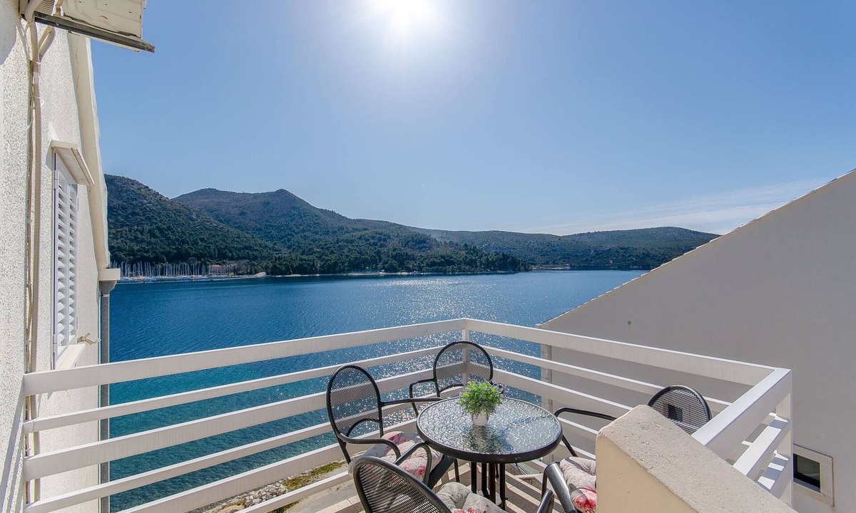 Slano Apartment | Apartments Dijana (44341-A1) - Slano (Dubrovnik)