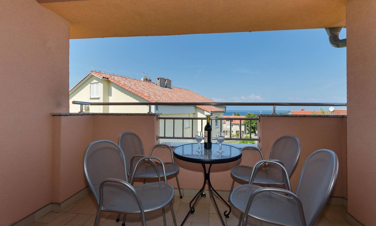 Malinska-Dubasnica Apartment | Apartments Dunja