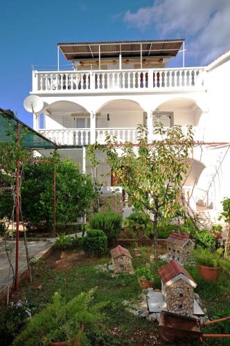Rogoznica Apartment | Apartments Franka