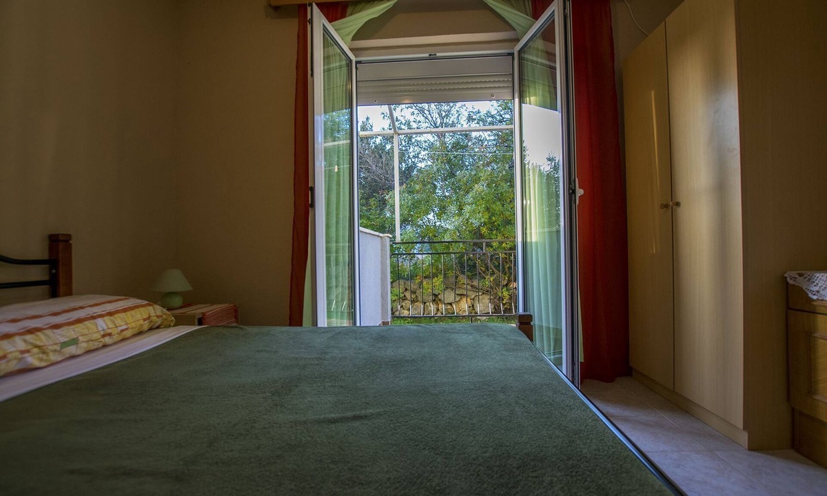 Starigrad Apartment | Apartments Nada (42012-A3) - Starigrad Paklenica