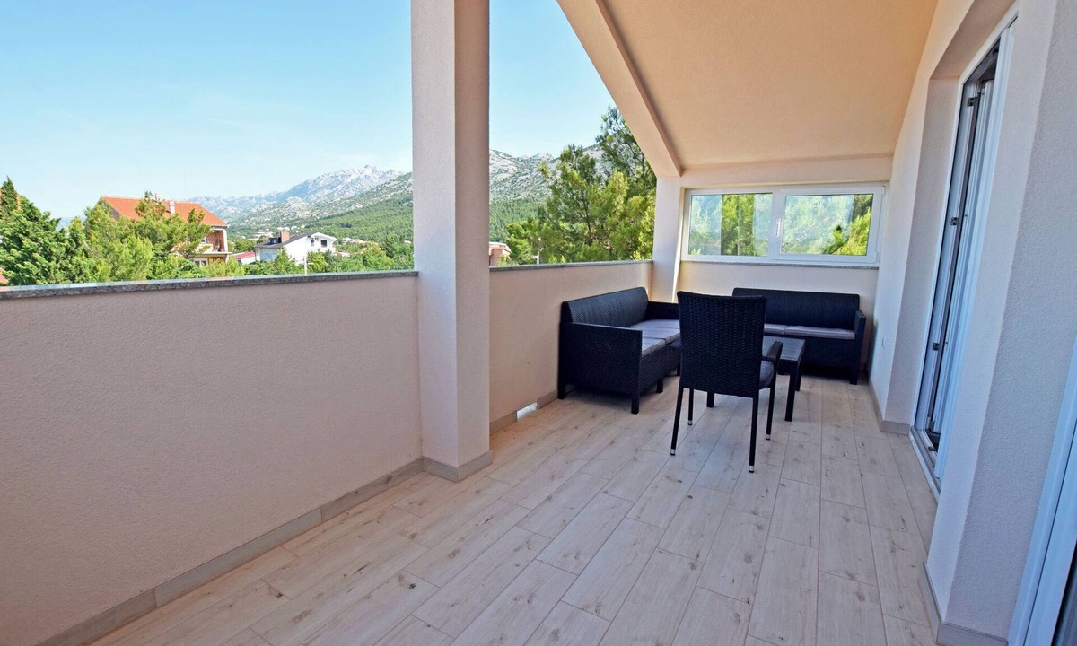 Starigrad Apartment | Apartments Branka (58498-A2) - Starigrad Paklenica