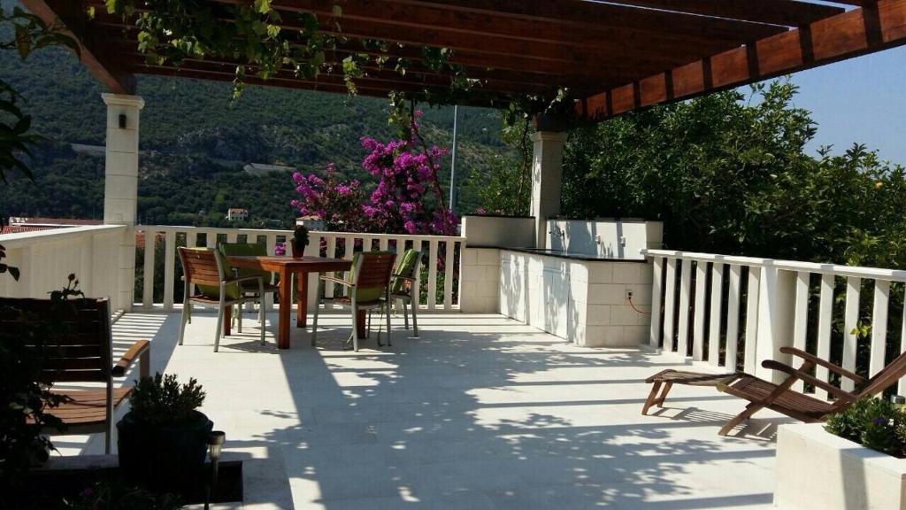 Mokosica Apartment | Apartments Husanovic