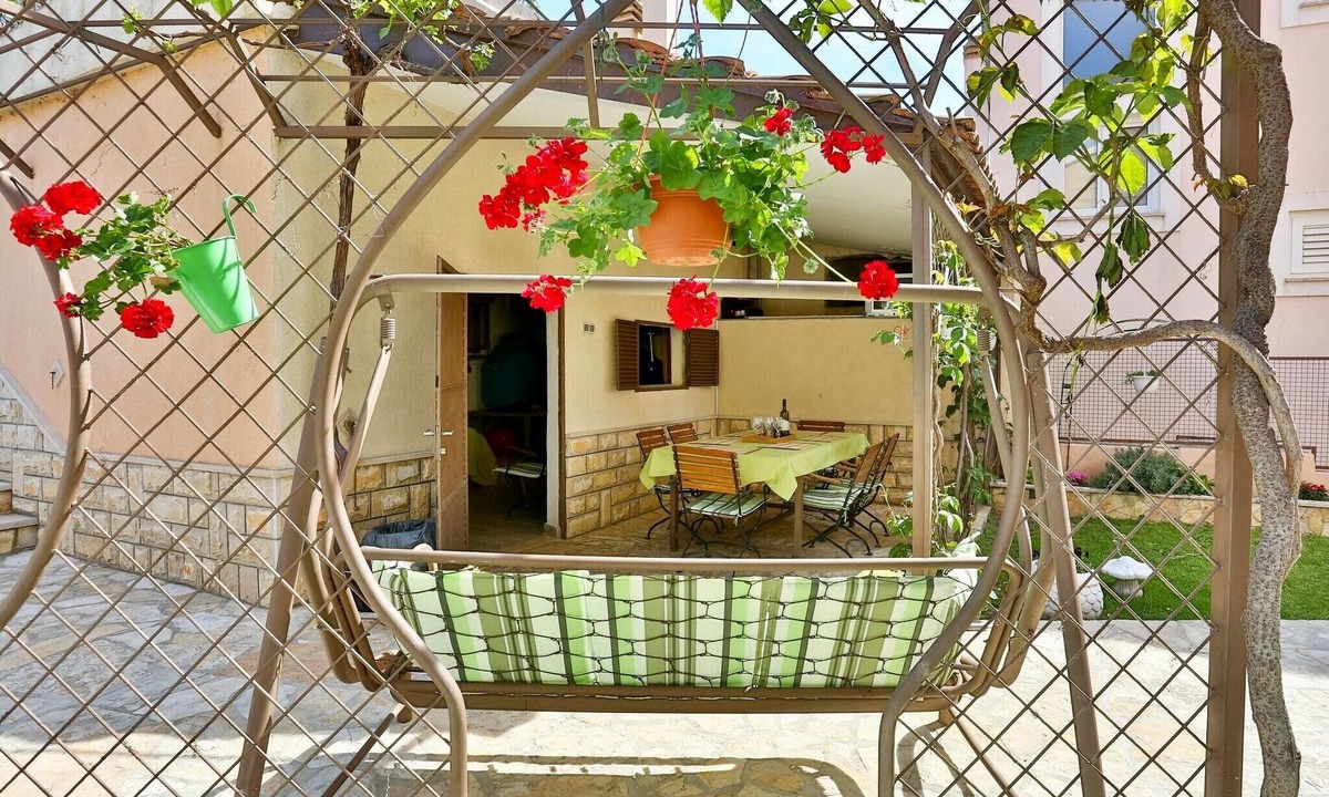 Solin Apartment | Apartments Ivan, (15798), Solin, hr