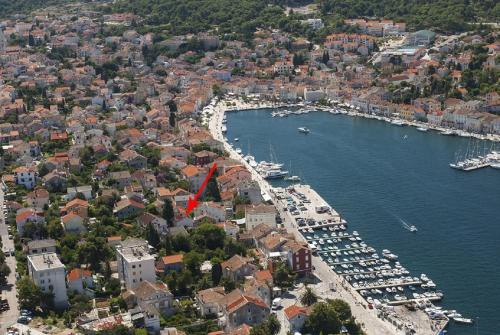 Cove Murtar Apartment | Apartments Ivan