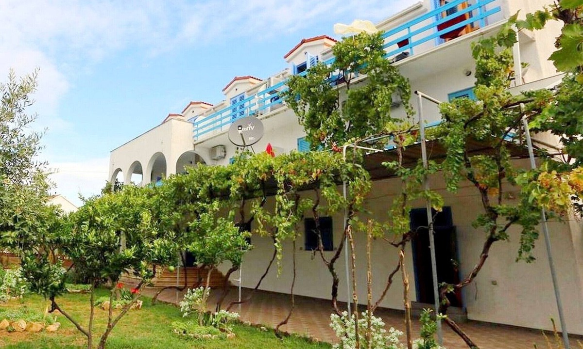 Sucuraj Apartment | Apartments Jadranka, (15680), Sucuraj, hr
