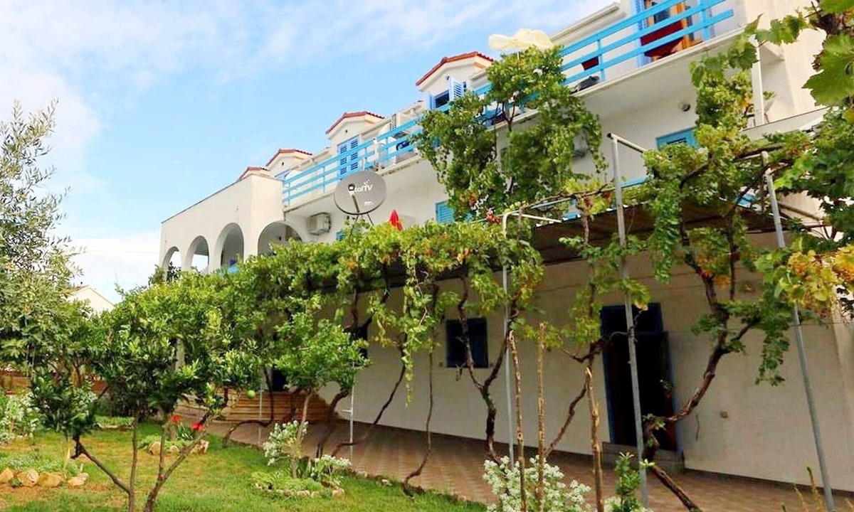 Sucuraj Apartment | Apartments Jadranka, (15681), Sucuraj, hr