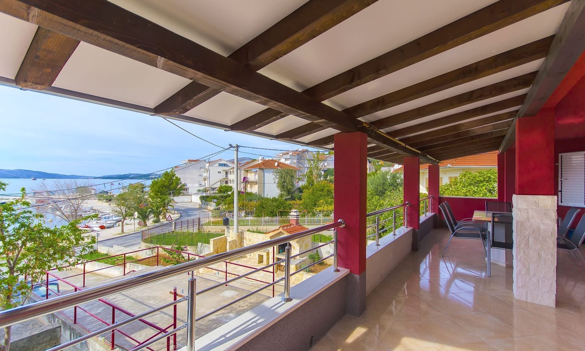 Okrug Gornji Apartment | Apartments Karlo (40351-A1) - Okrug Gornji (Ciovo)