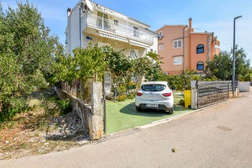 Rogoznica Apartment | Apartments Karleusa